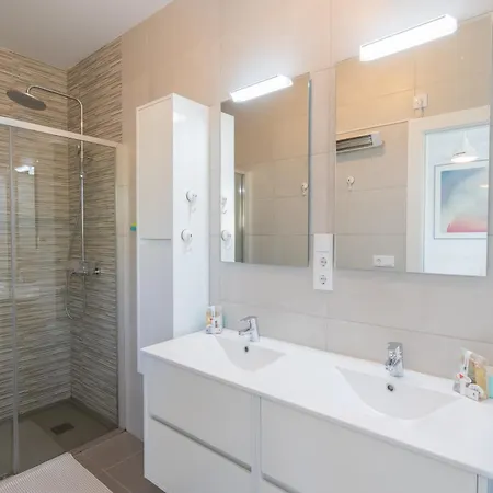 Olivia - Costablancadreams * Κάλπε